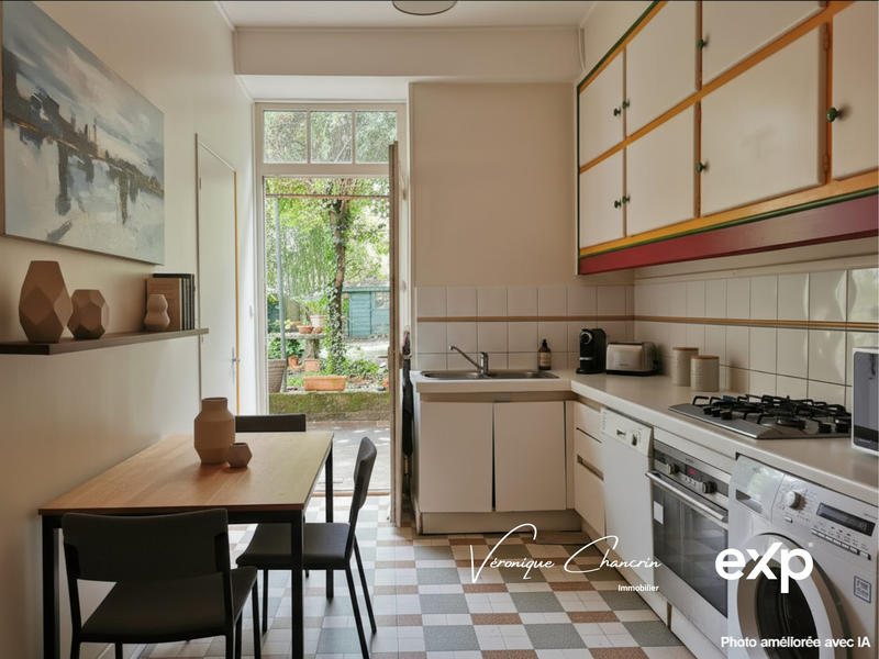 Maison - 198 m² - 7 pièces