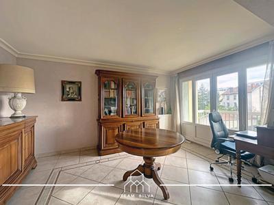 Appartement - 96 m² - 4 pièces