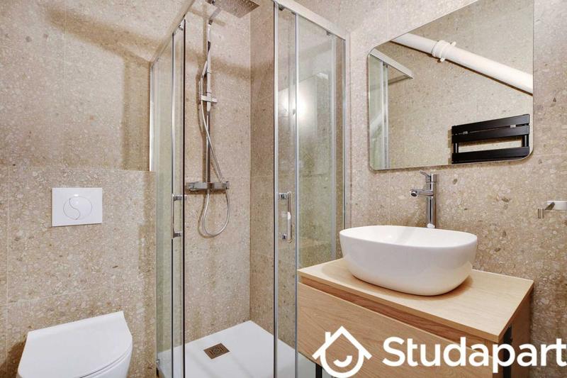 Appartement - 90 m² - 5 pièces