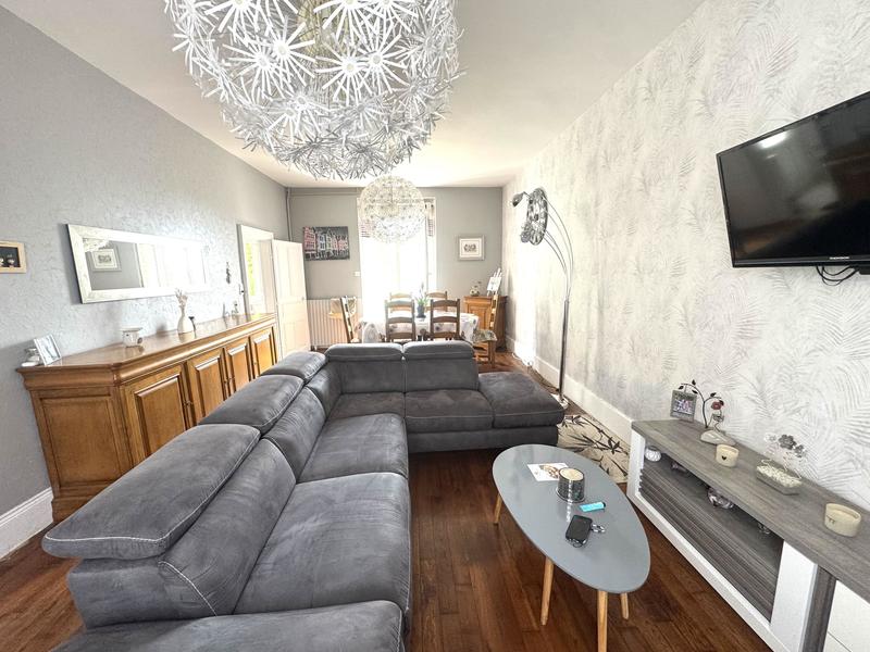 Maison ancienne - 140 m² - 6 pièces