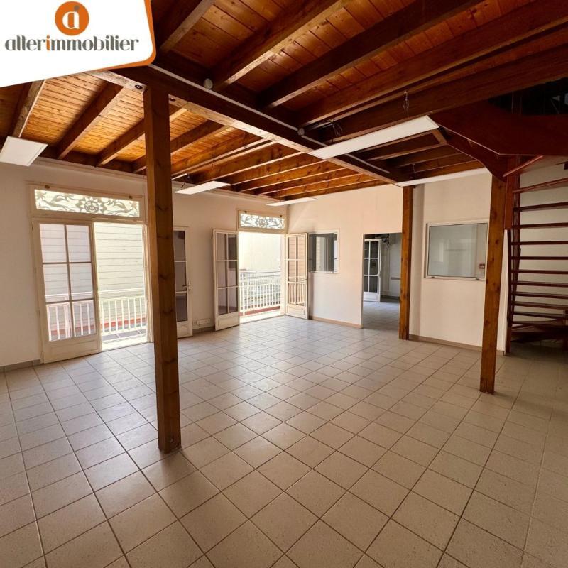 Bureau - 157 m² - 3 pièces