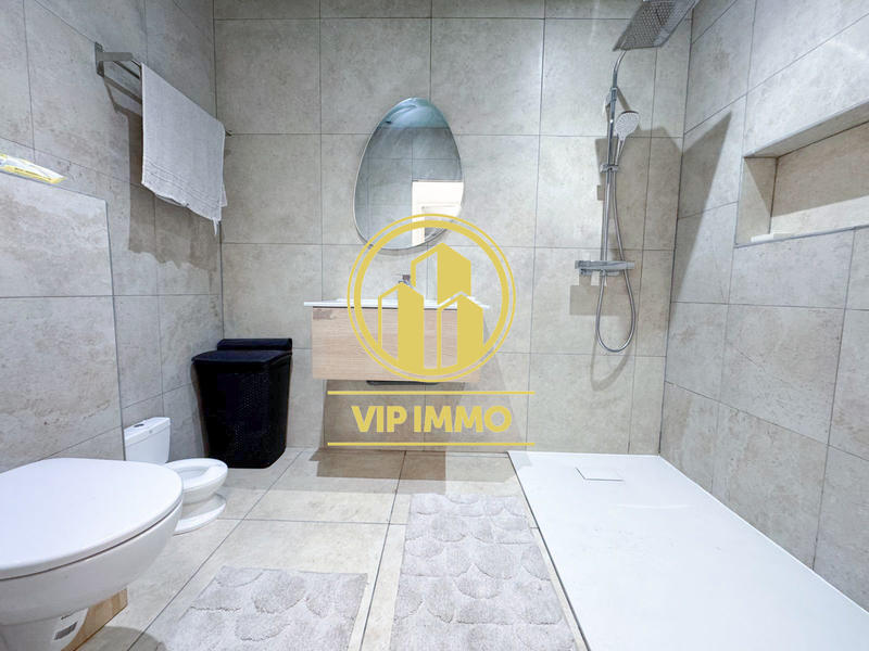 Maison - 122 m² - 5 pièces