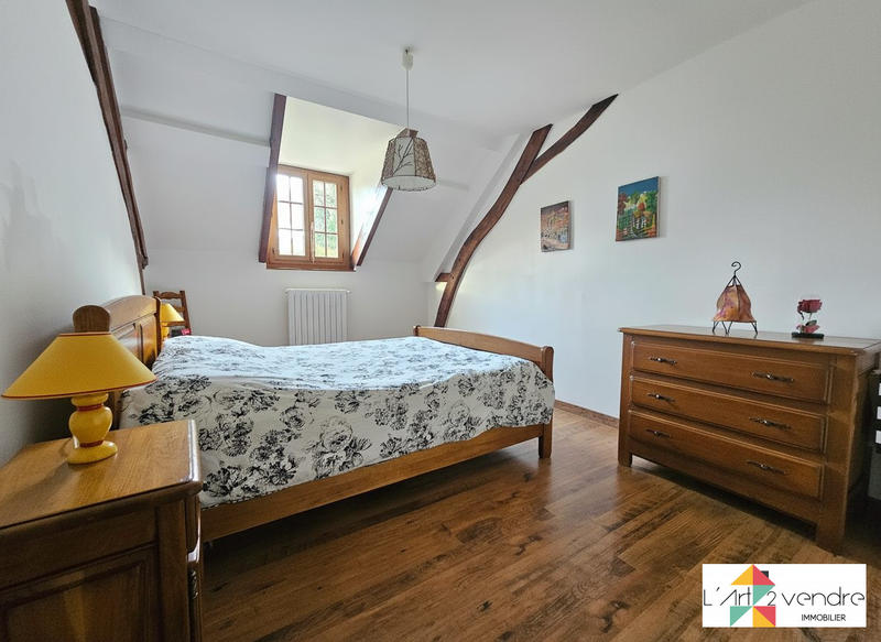 Maison - 177 m² - 5 pièces