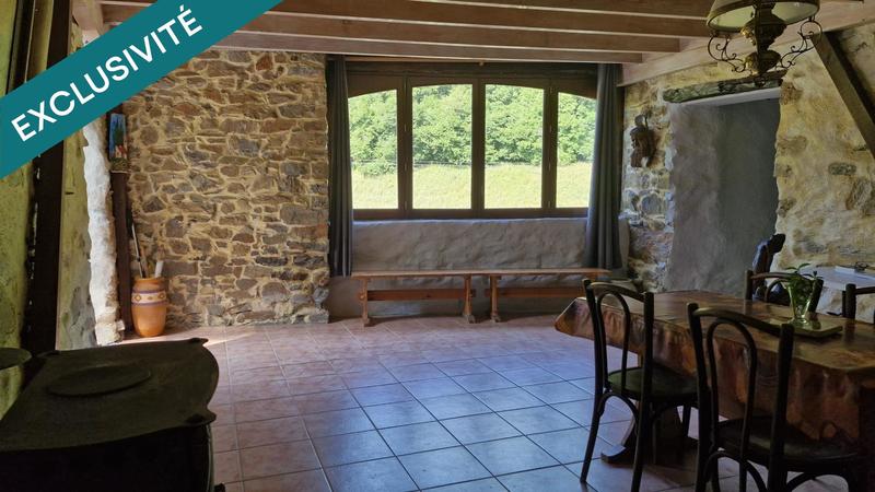 Maison - 100 m² - 3 pièces