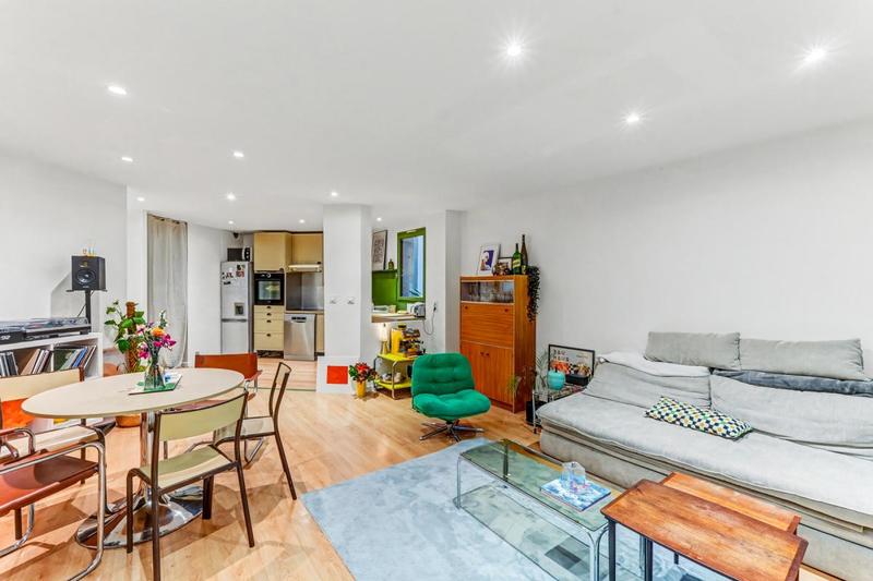 Appartement - 75 m² - 4 pièces