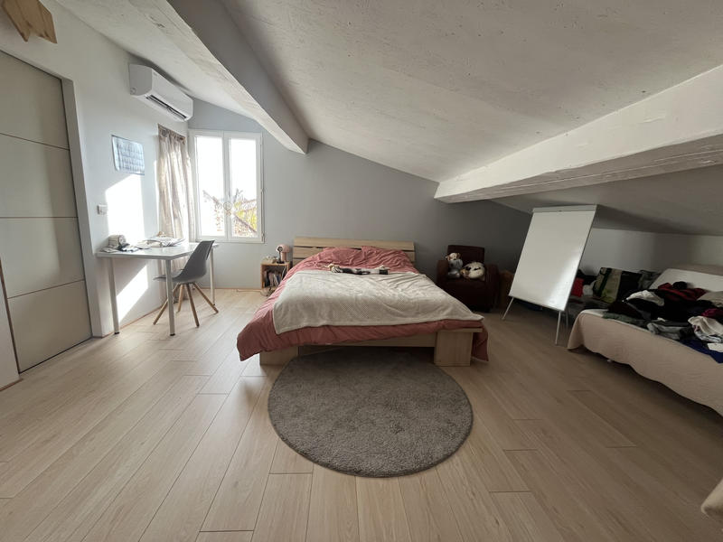 Maison - 102 m² - 4 pièces