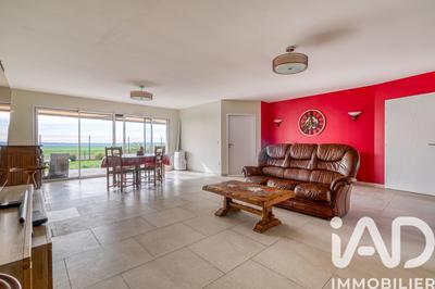 Maison - 192 m² - 10 pièces