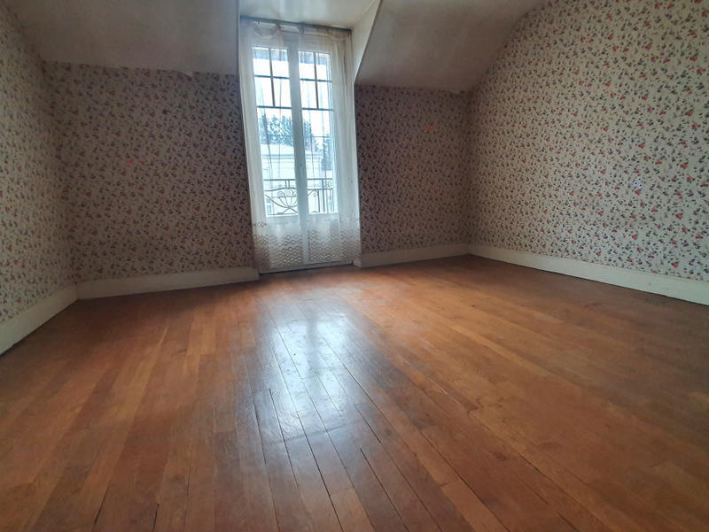 Maison - 170 m² - 7 pièces