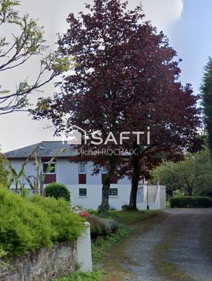 Maison - 132 m² - 10 pièces