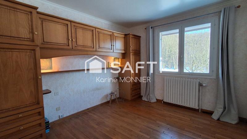 Maison - 185 m² - 9 pièces