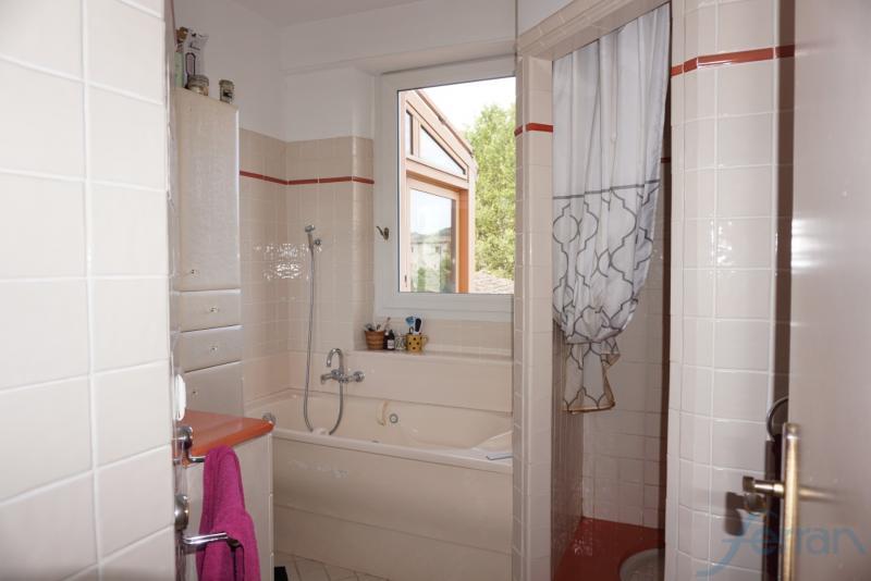 Appartement - 270 m² - 8 pièces