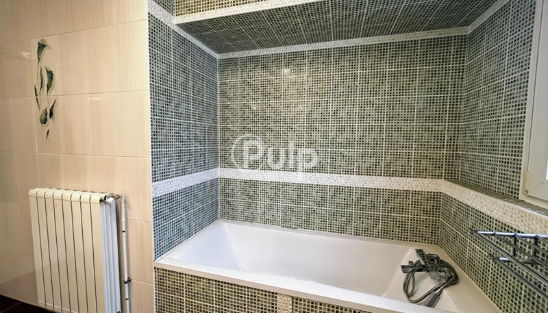 Maison de ville - 173 m² - 6 pièces