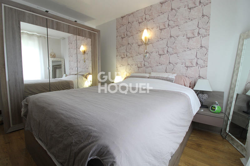 Maison - 106 m² - 6 pièces