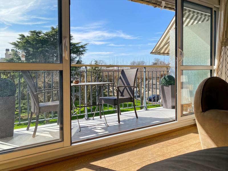 Appartement - 99 m² - 5 pièces