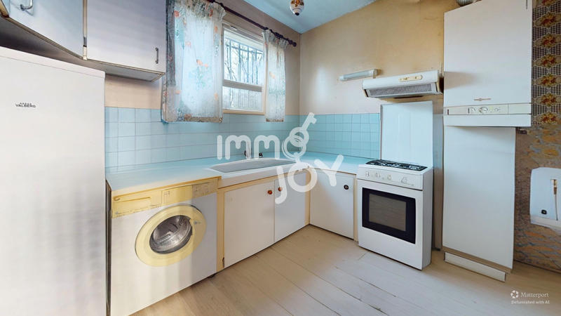 Maison - 99 m² - 5 pièces