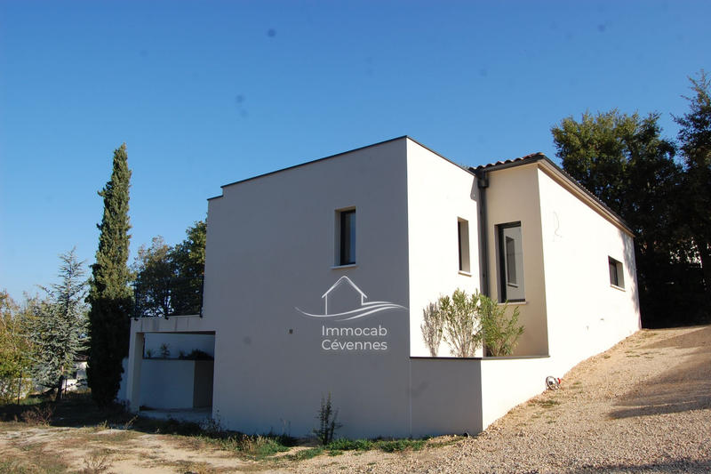 Villa - 130 m² - 5 pièces