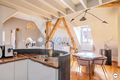 Maison de ville - 148 m² - 5 pièces