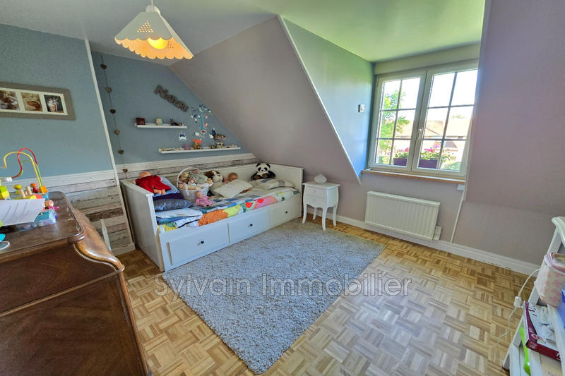 Pavillon - 136 m² - 6 pièces