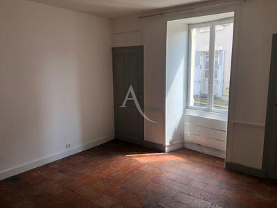 Appartement - 96 m² - 4 pièces