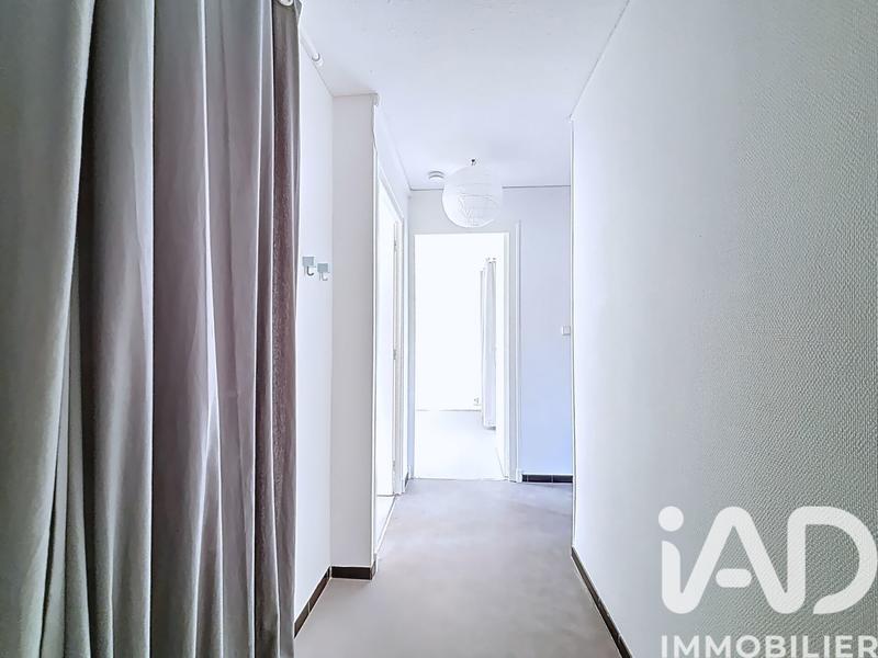 Appartement - 65 m² - 5 pièces