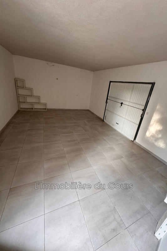 Villa - 90 m² - 4 pièces