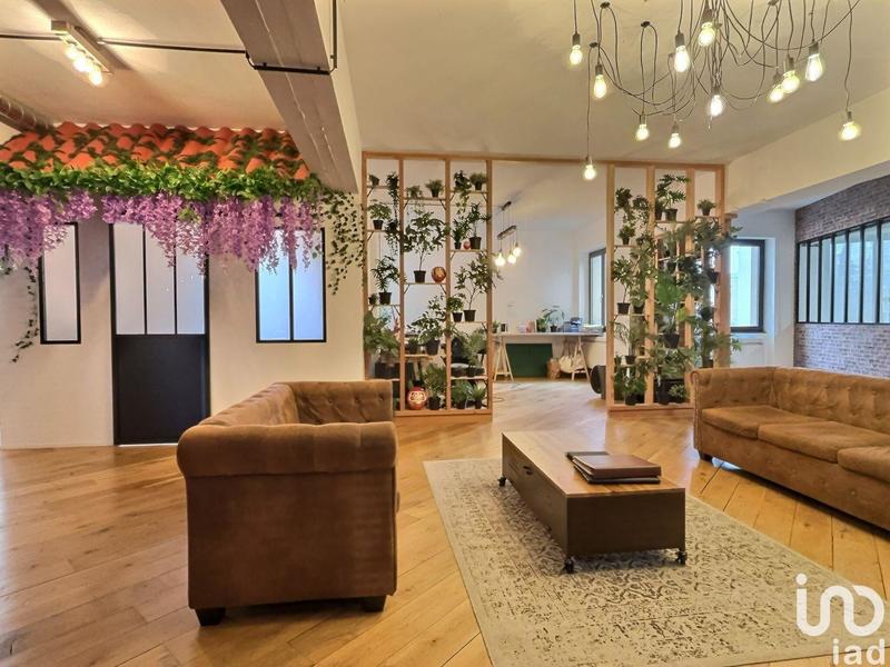 Local commercial - 217 m²