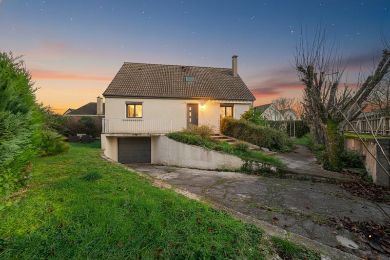 Maison - 115 m² - 6 pièces