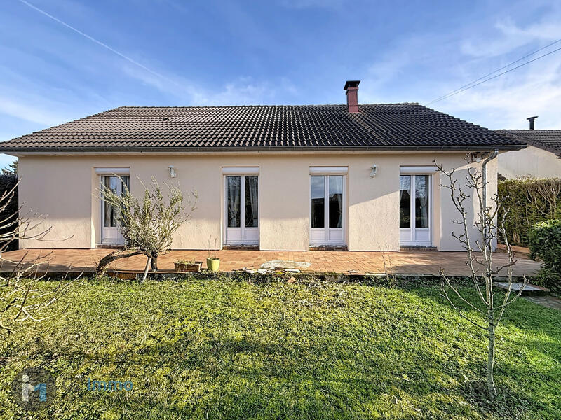 Maison - 97 m² - 4 pièces