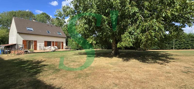 Maison - 99 m² - 4 pièces