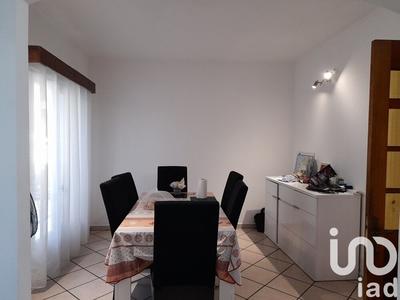 Maison - 180 m² - 12 pièces