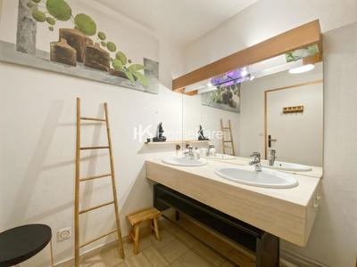 Appartement - 100 m² - 4 pièces