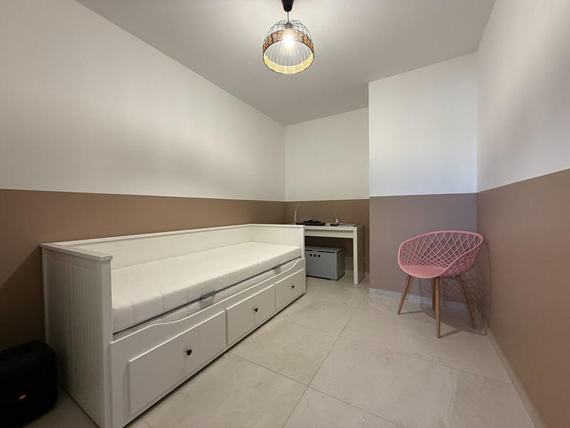 Maison - 174 m² - 6 pièces