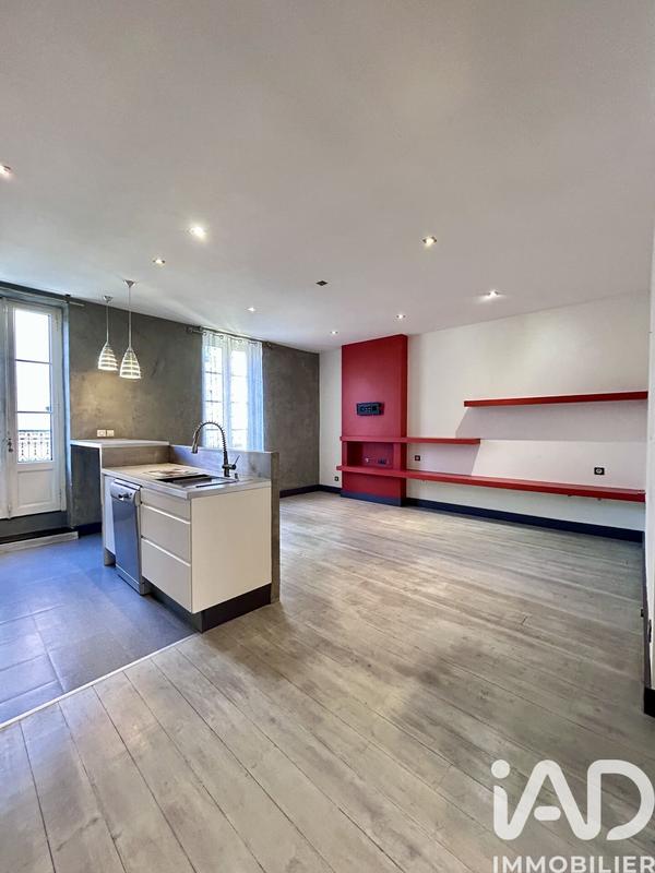 Appartement - 80 m² - 4 pièces