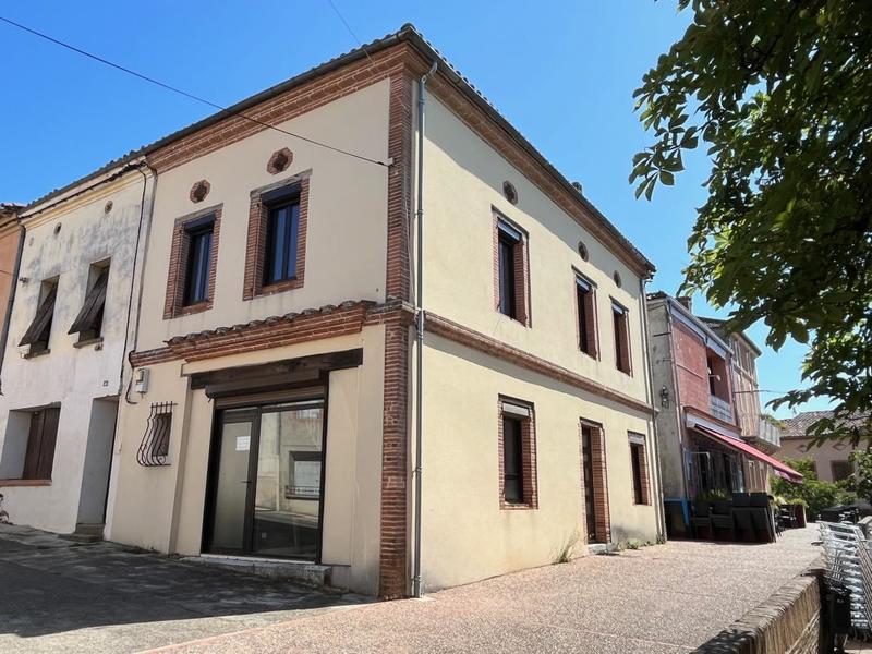 Immeuble - 160 m² - 5 pièces