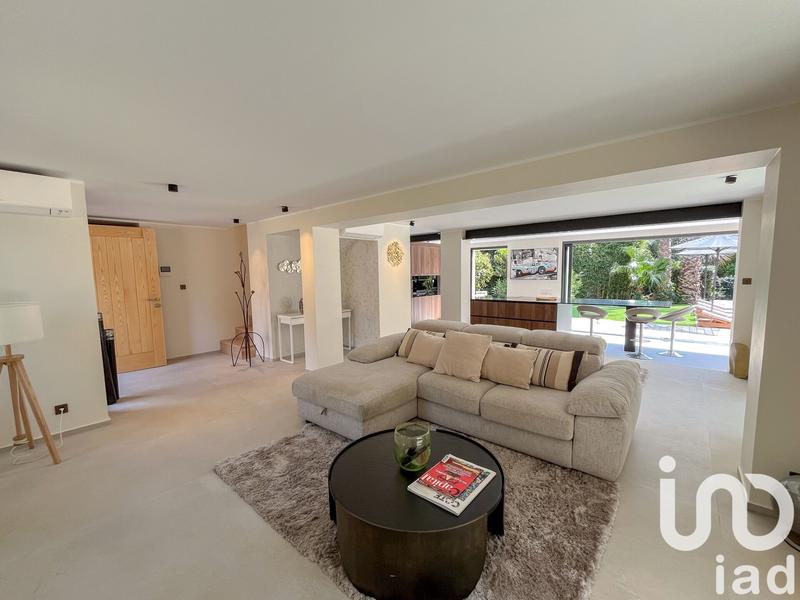 Maison - 142 m² - 5 pièces