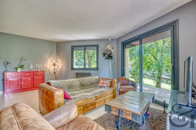 Maison - 127 m² - 6 pièces