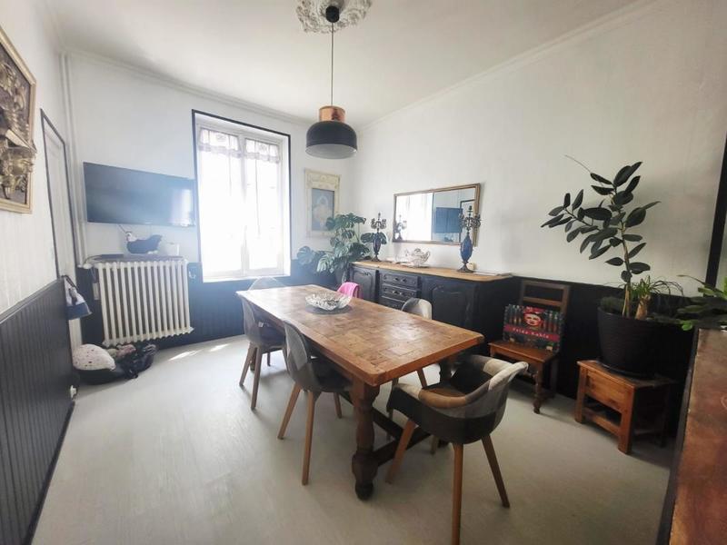 Maison - 175 m² - 8 pièces