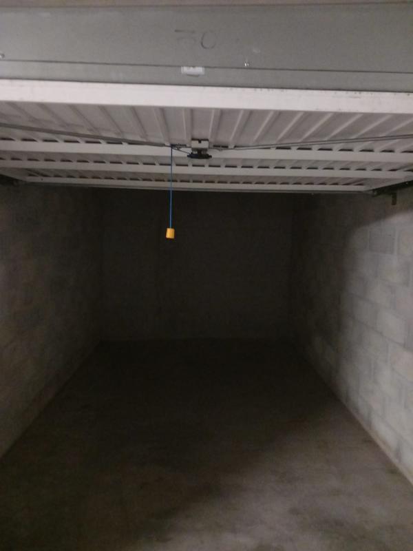 Parking / Garage - 14 m²