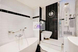 Maison - 161 m² - 5 pièces