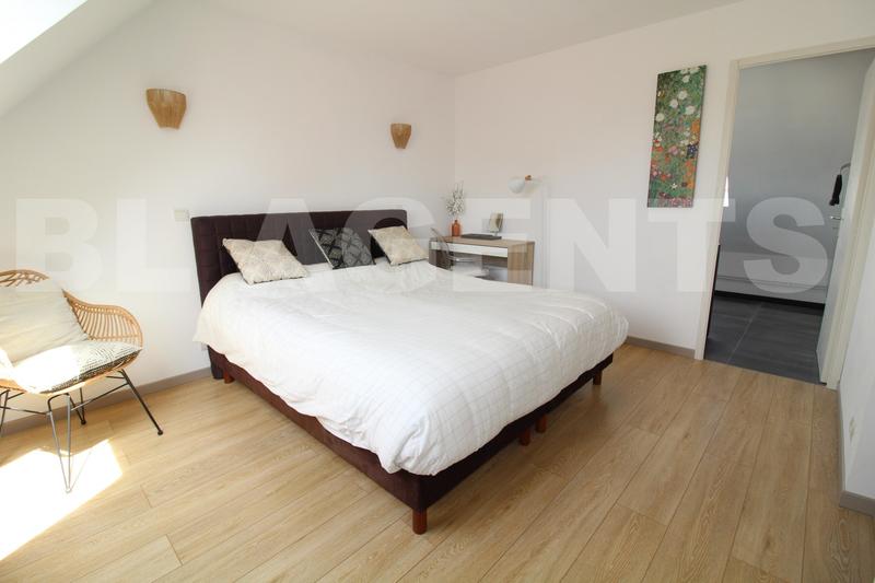 Maison traditionnelle - 158 m² - 7 pièces