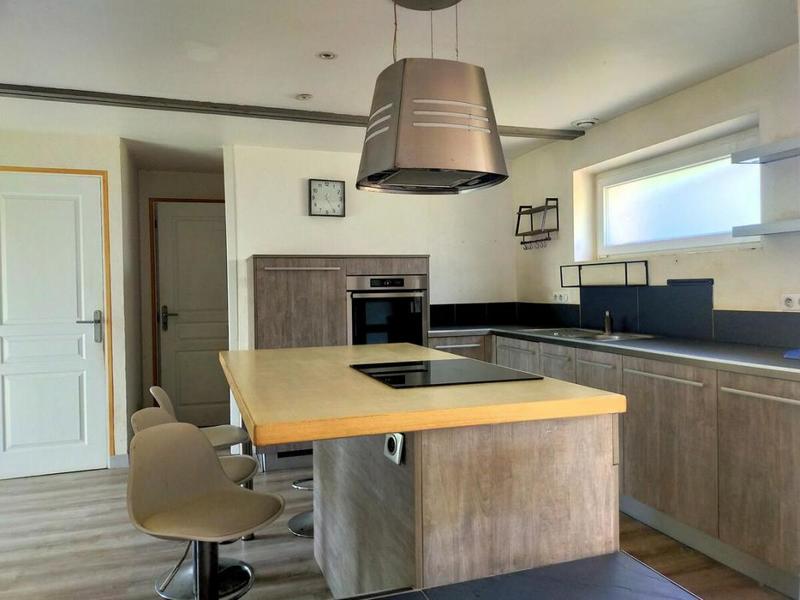 Maison - 133 m² - 6 pièces