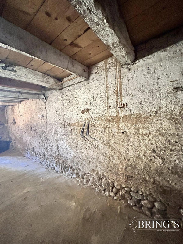 Maison - 141 m² - 6 pièces