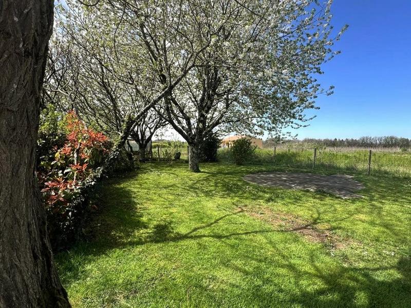 Maison - 140 m² - 8 pièces