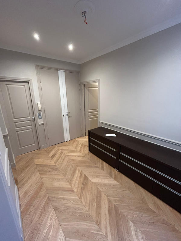 Appartement - 124 m² - 6 pièces