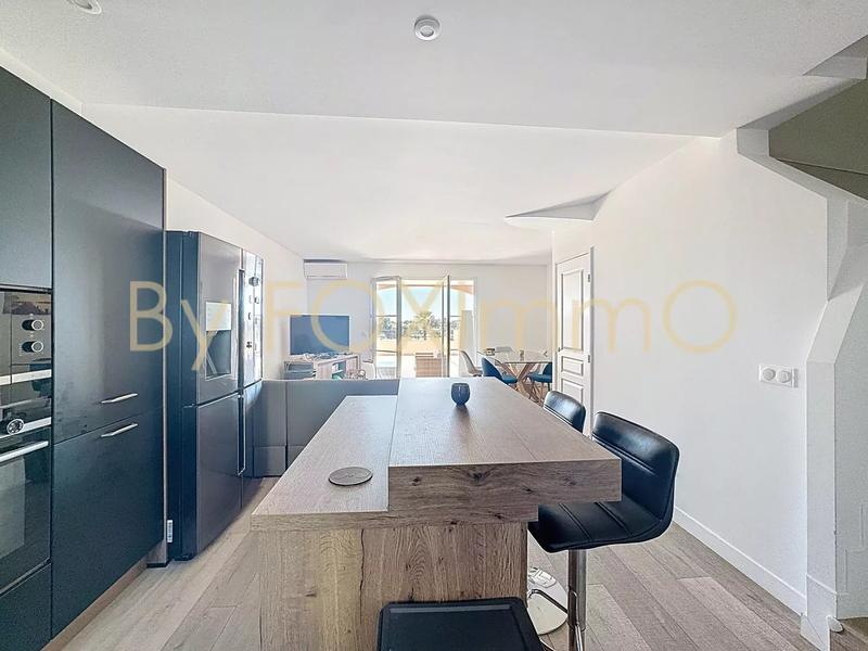 Appartement - 70 m² - 4 pièces