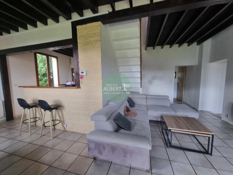 Maison - 107 m² - 4 pièces