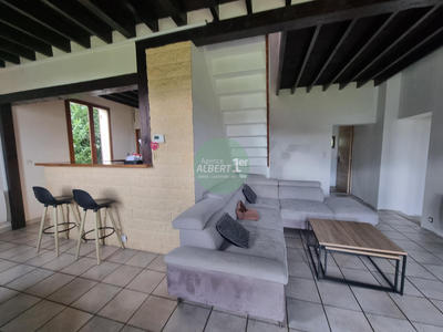 Maison - 107 m² - 4 pièces