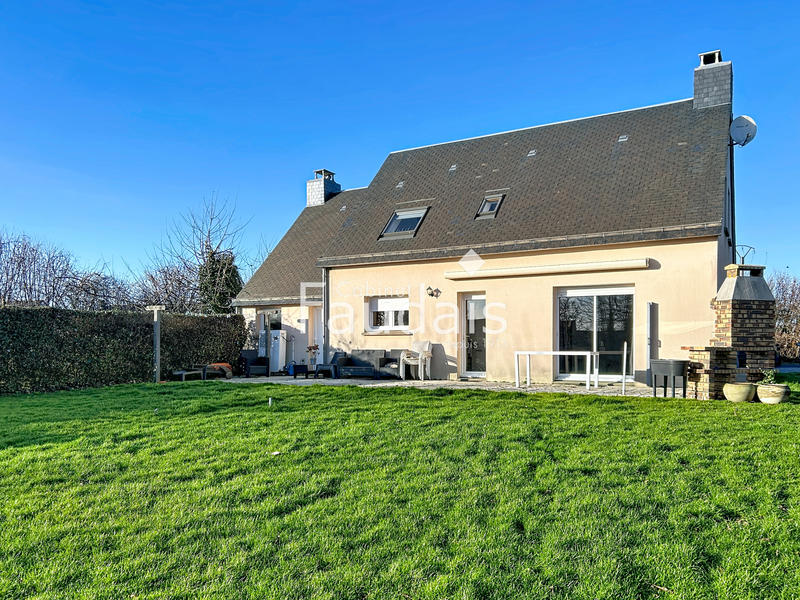 Maison - 104 m² - 7 pièces