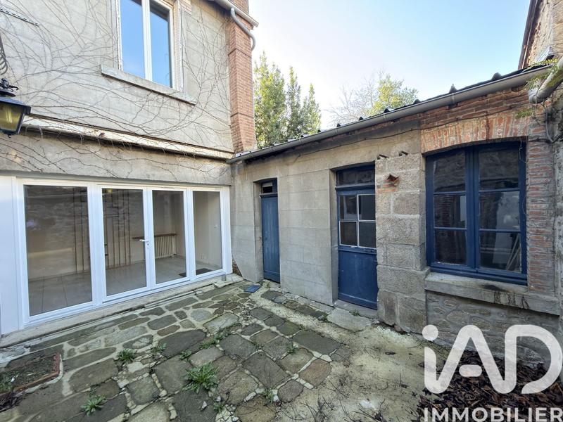 Maison - 180 m² - 7 pièces