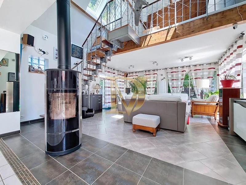 Propriété - 227 m² - 10 pièces